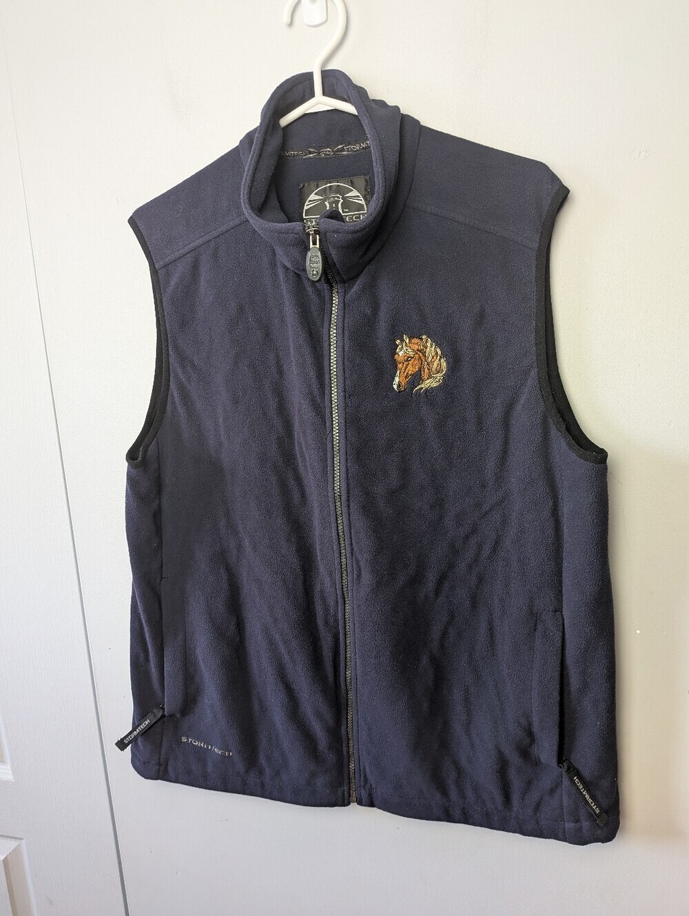 Western Stormtech Unisex Sleeveless Vest Navy Blue Color Size Large Full Zip